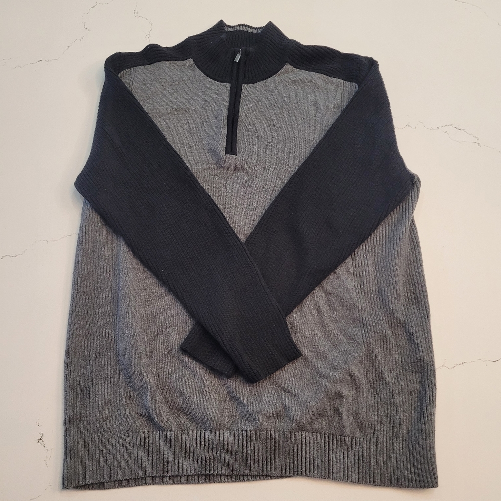 Access by Liz Claiborne quarter zip sweater - Men's size Large.